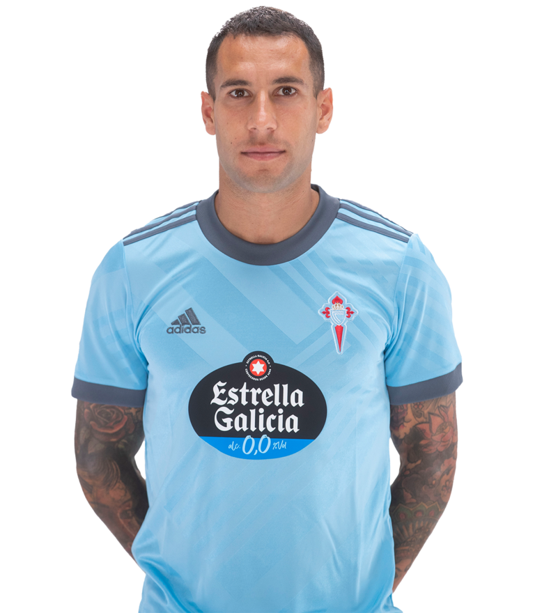Imágen del jugador Hugo Mallo posando