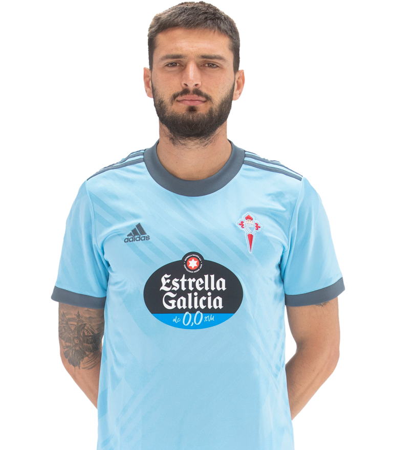 Imágen del jugador O. Yokuşlu posando