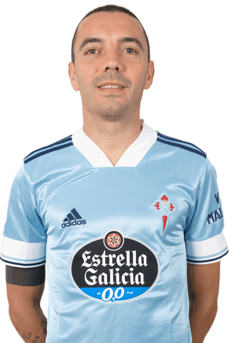 Imágen del jugador Iago Aspas posando
