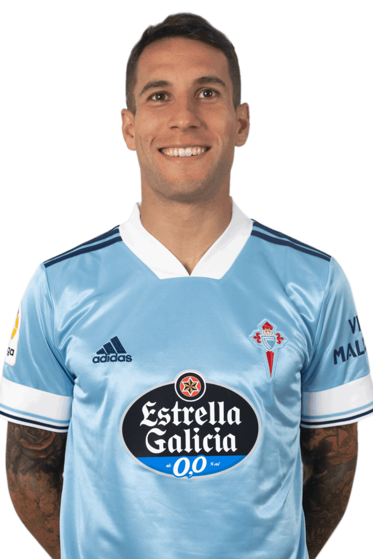 Imágen del jugador Hugo Mallo posando