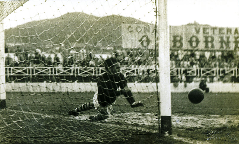 FOTO-07-Tempada-1949-50.-Celta-10---Tarragona-1.-Primeiro-gol-marcado-por-Hermidita