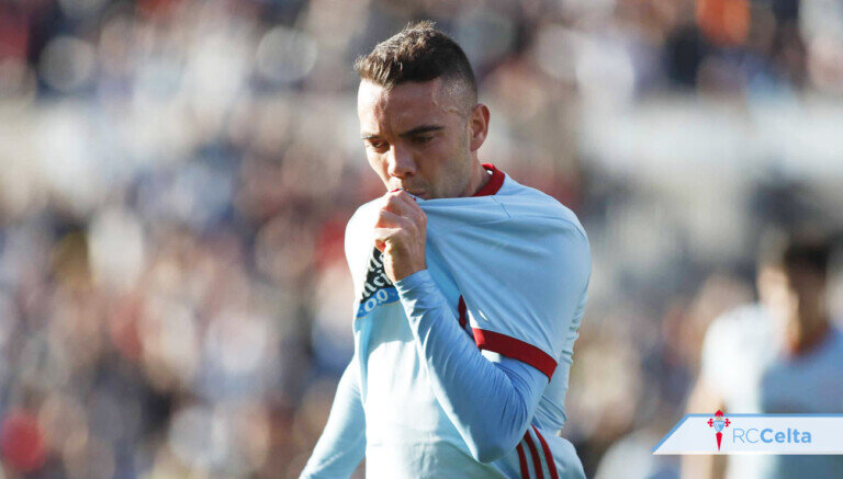 iago_aspas_celebracion_escudo_celta_vigo_balaidos_athletic_bilbao_liga.jpg