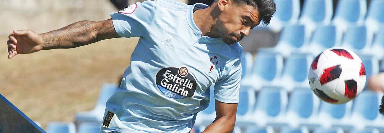 iban-salvador-celta-b-remate-cabeza-barreiro-2018.jpg