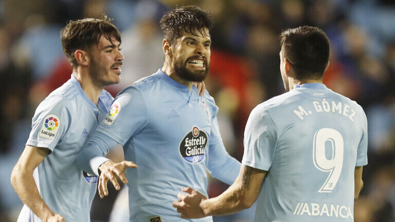 nestor-araujo-jozabed-sanchez-maxi-gomez-celta-vigo-abanca-balaidos-liga-temporada-2018-2019.jpg