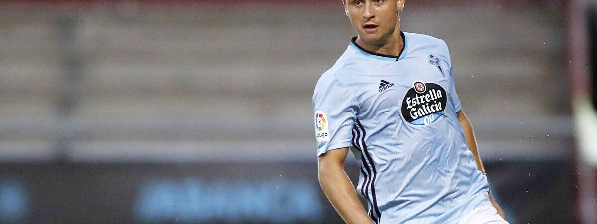 stanislav-lobotka-celta-2019-2020.jpg