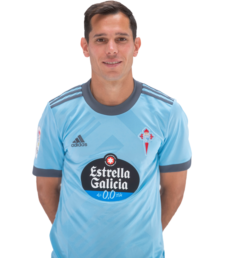 Imágen del jugador A. Solari posando