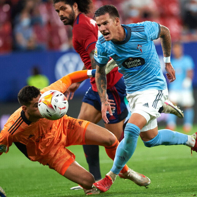 santi mina osasuna celta cuadrada 230821