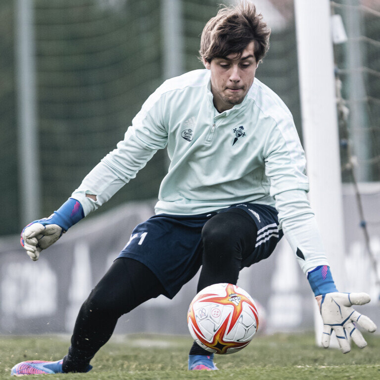 20220419_CésarFernández_1x1
