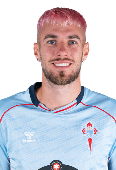 Imágen del jugador Óscar Mingueza posando