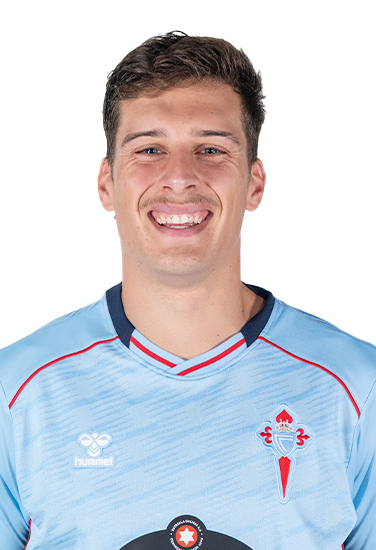 Imágen del jugador Manu Fernández posando