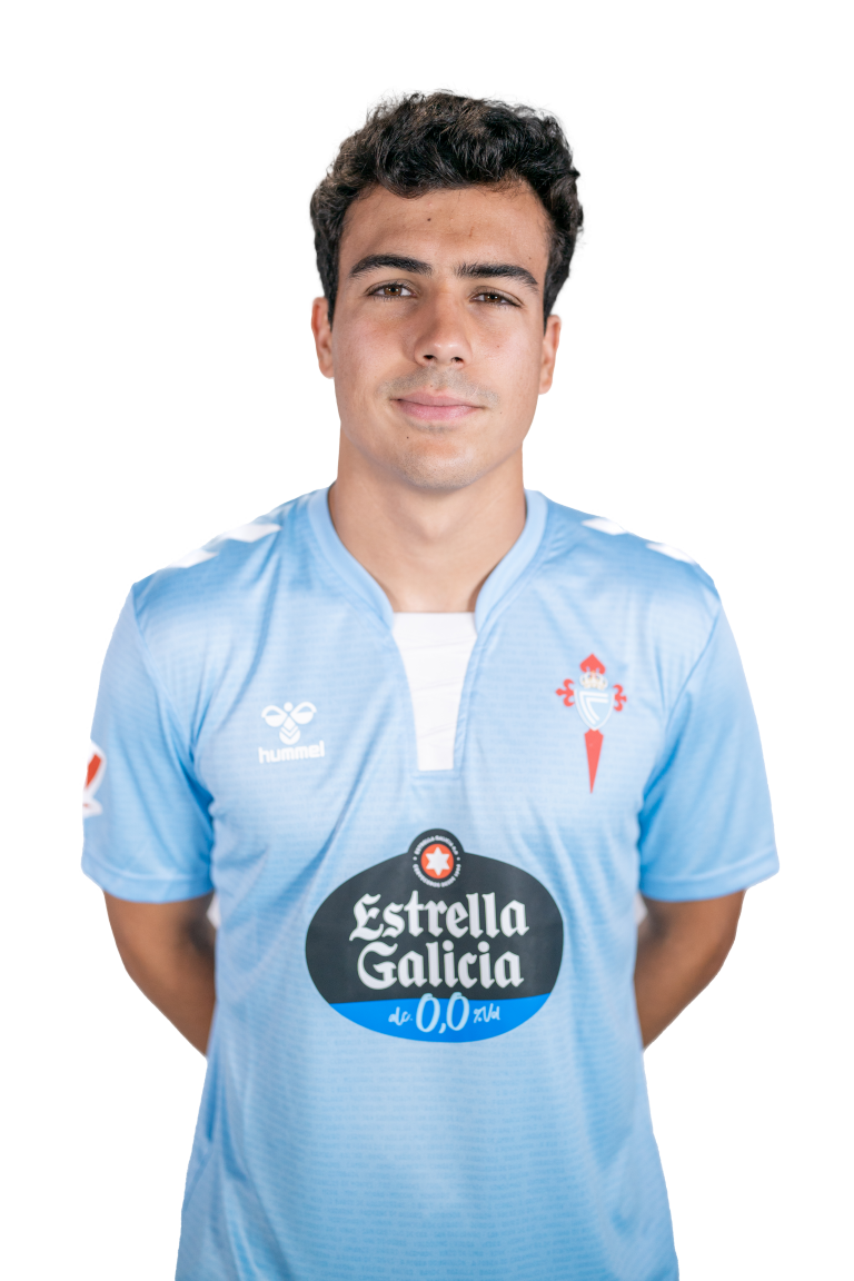 Imágen del jugador Manu Sánchez posando