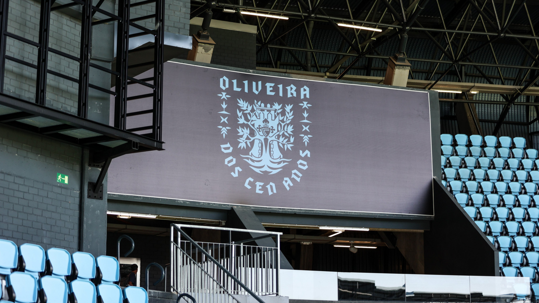 ‘Oliveira dos cen anos’ nominated for the best videoclip at the Latin