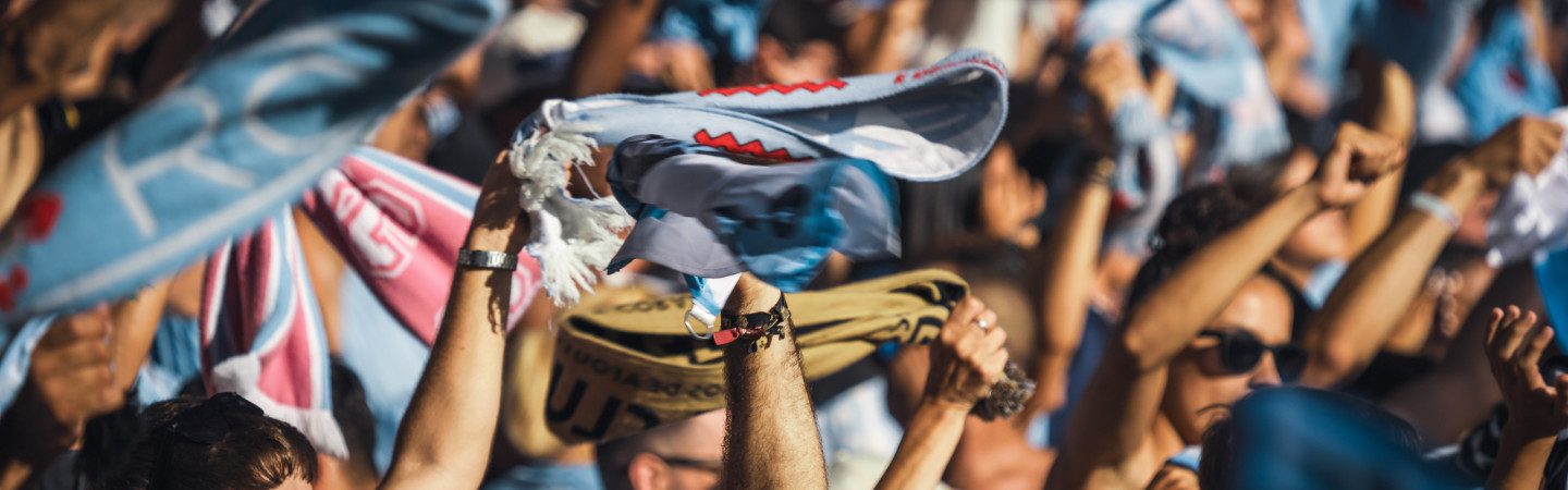 20240823_CELTA_VALENCIA_PiruletaVermella_aficion_247