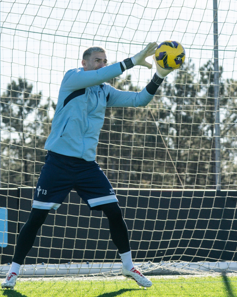 20241128_Entrenamiento_VicenteGuaita-4