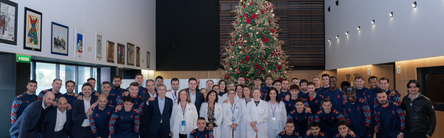 20241212_VisitaHospital_AlvaroCunqueiro_PrimerEquipo-14