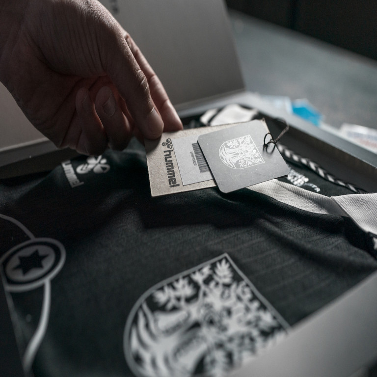 20250327_Unboxing_CamisetaOliveira_Reconquista-13