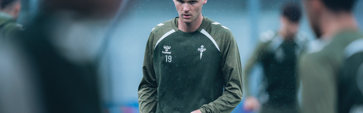 20250728_Entrenamiento_GRASSHOPER_Williot Swedberg-2