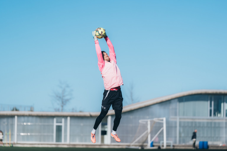 20251120_Entrenamiento_AndreiRadu-2