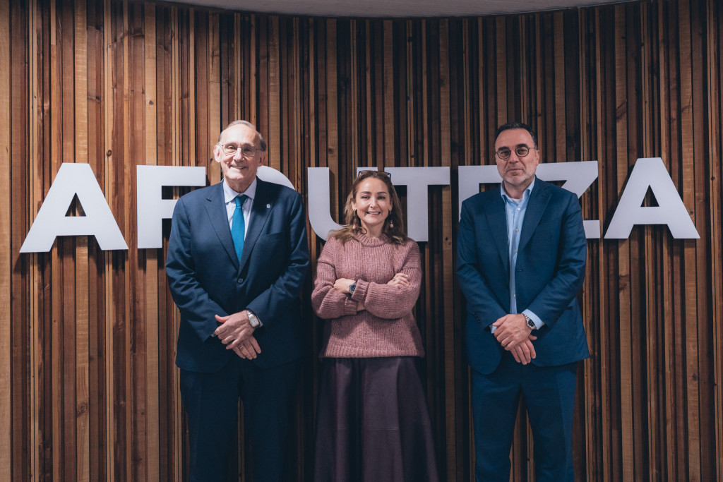 20251217_FirmaConvenio_UniversidadDeVigo,Metrodora-11