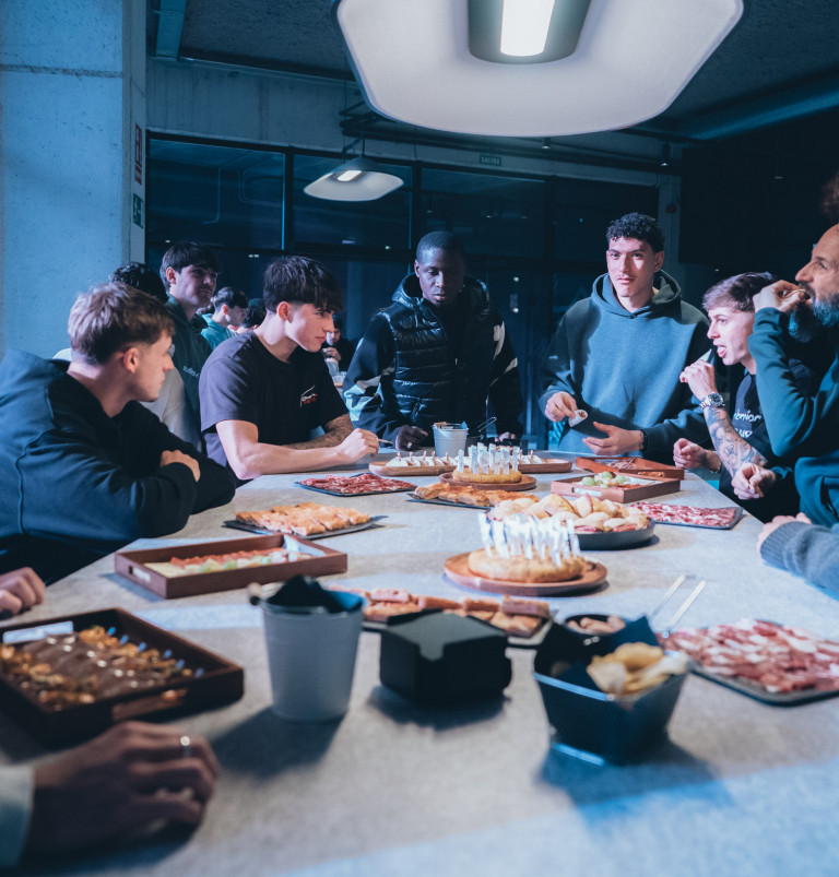 20260114_CeltaFortuna_Comida_AbancaBalaidos-38